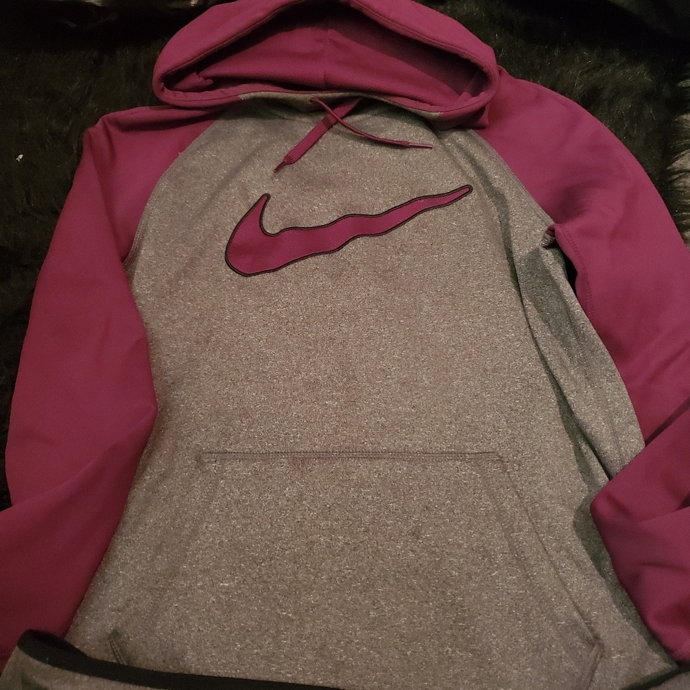 Women's Nike Hoodie Size Small